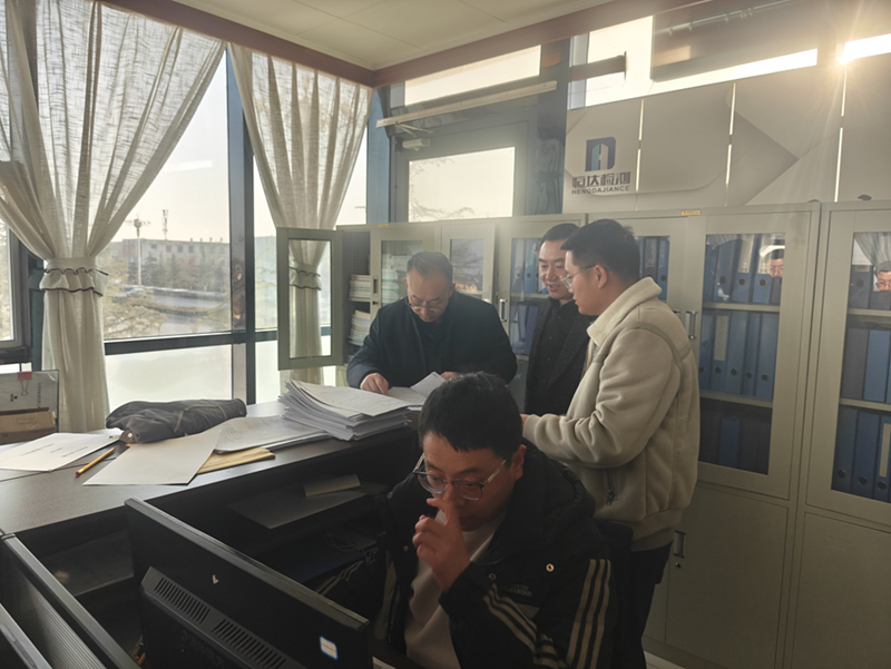 庆阳市总工会领导莅临信合与恒达公司参观指导，共谋企业发展新篇章