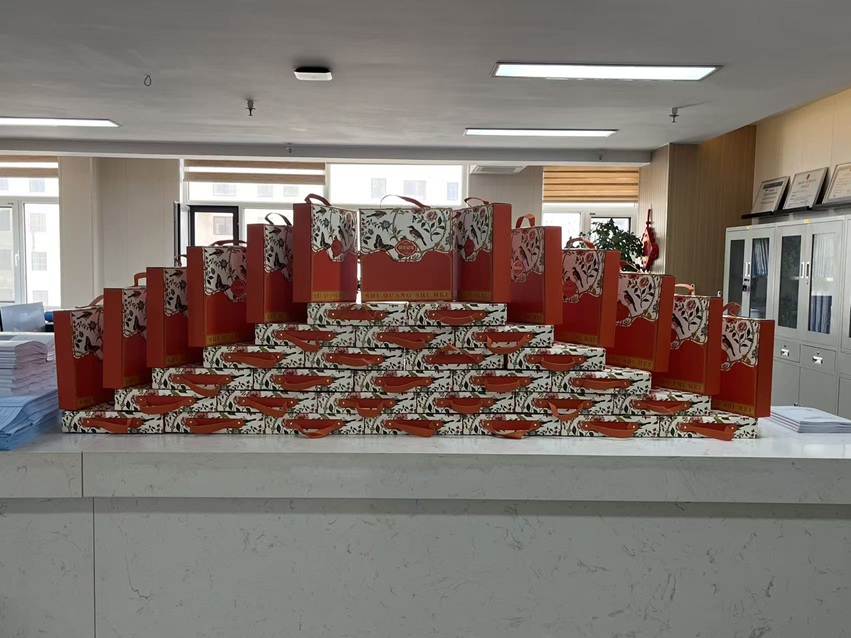 双节同庆暖人心 欢聚一堂凝合力 甘肃信合工程设计有限公司 甘肃恒达工程检测有限公司 双节福利发放暨员工聚餐活动圆满举行